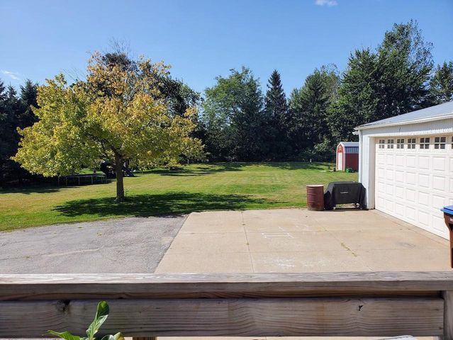 5001 N MCCARTHY ROAD, Appleton, WI 54913