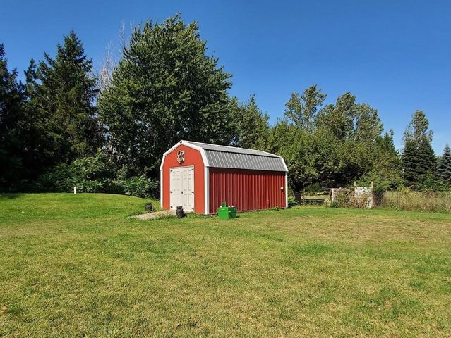 5001 N MCCARTHY ROAD, Appleton, WI 54913