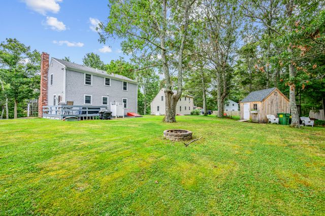 25 Cove Road, Forestdale, MA 02644