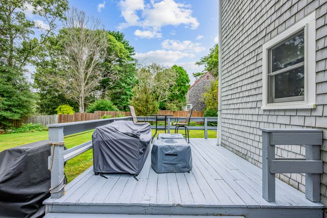 25 Cove Road, Forestdale, MA 02644