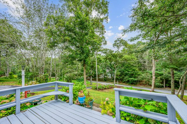 25 Cove Road, Forestdale, MA 02644