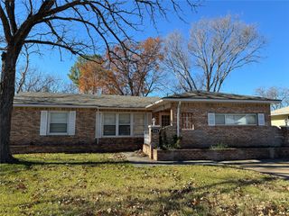 1408 N Ricketts Street, Sherman, TX 75092