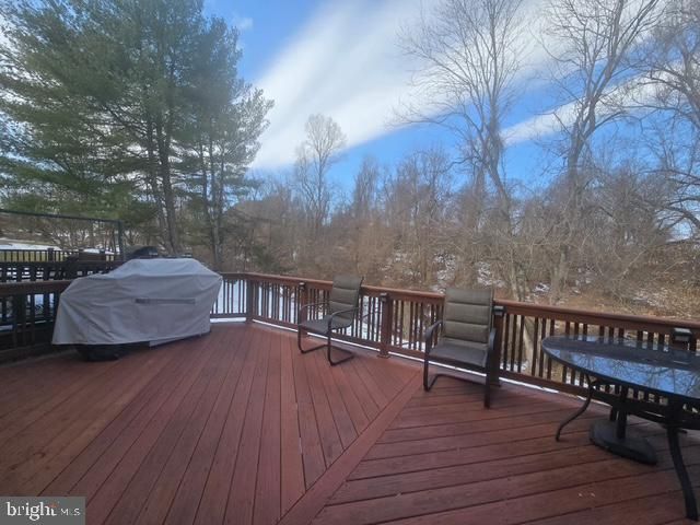 25 BELLWOOD DR, Feasterville Trevose, PA 19053