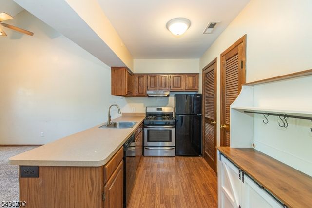 14 Stonehill Dr 6, Vernon Twp., NJ 07462