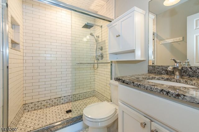 14 Stonehill Dr 6, Vernon Twp., NJ 07462
