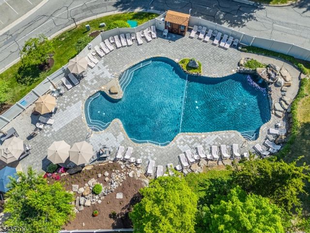 14 Stonehill Dr 6, Vernon Twp., NJ 07462