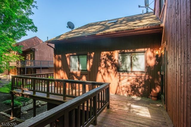 14 Stonehill Dr 6, Vernon Twp., NJ 07462