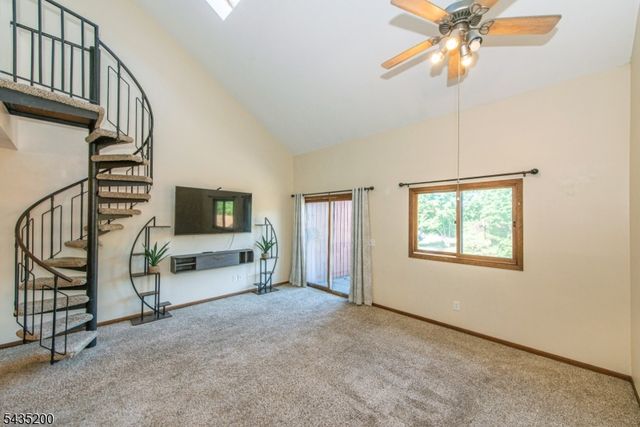 14 Stonehill Dr 6, Vernon Twp., NJ 07462