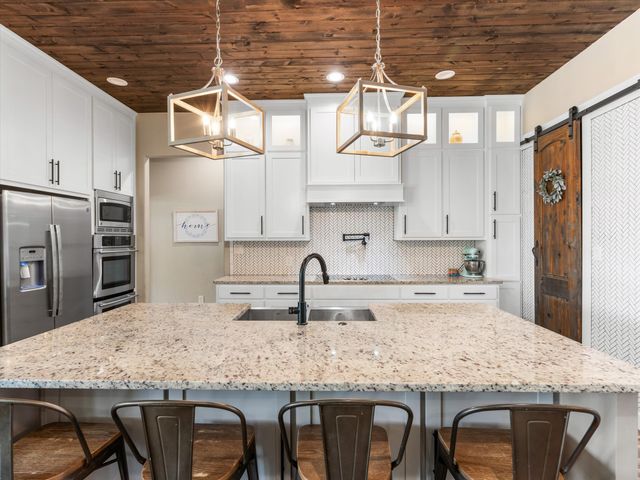 101 Trail Ridge, Weatherford, TX 76087