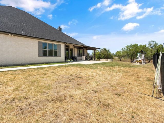 101 Trail Ridge, Weatherford, TX 76087
