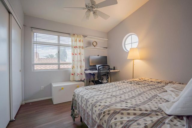 4613 E DESERT CACTUS Street, Phoenix, AZ 85032