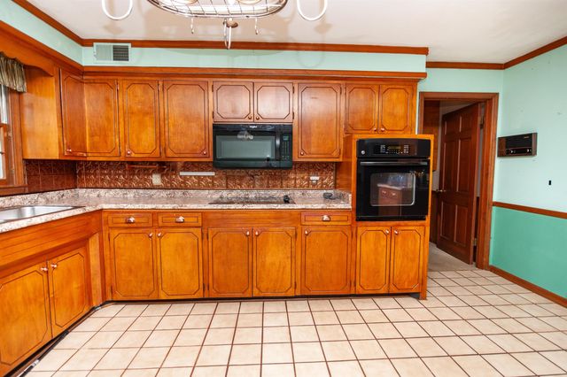 692 Perrin Drive, Spartanburg, SC 29307