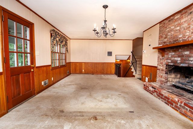 692 Perrin Drive, Spartanburg, SC 29307