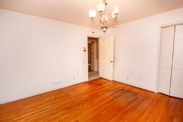 692 Perrin Drive, Spartanburg, SC 29307