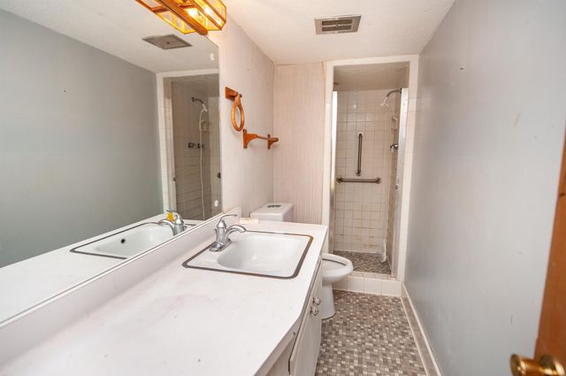 692 Perrin Drive, Spartanburg, SC 29307