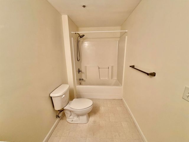 14 Vista Ridge Dr Unit 60, Londonderry, NH 03053