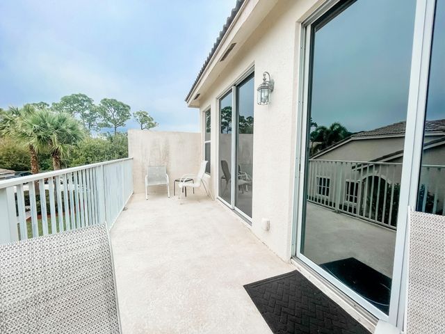 8402 Mulligan Circle, Port St. Lucie, Port St Lucie, FL 34986