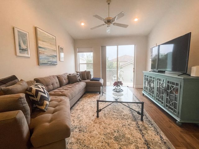 8402 Mulligan Circle, Port St. Lucie, Port St Lucie, FL 34986