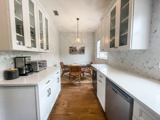 8402 Mulligan Circle, Port St. Lucie, Port St Lucie, FL 34986