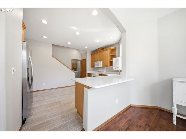 17146 Se 23RD Dr 60, Vancouver, WA 98683
