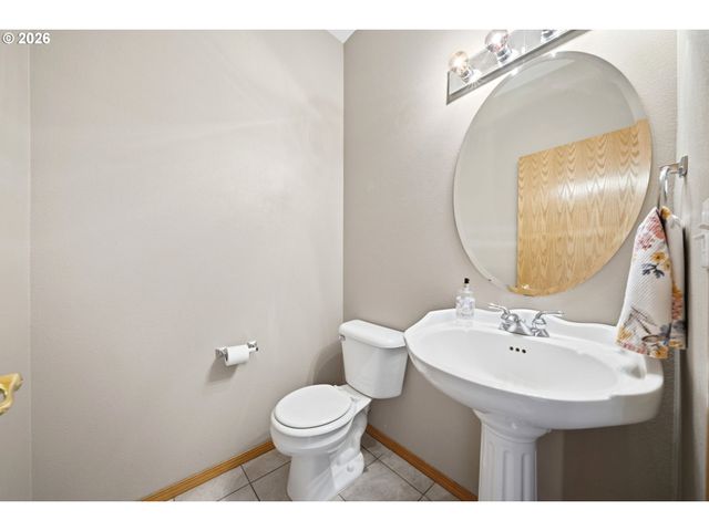 17146 Se 23RD Dr 60, Vancouver, WA 98683