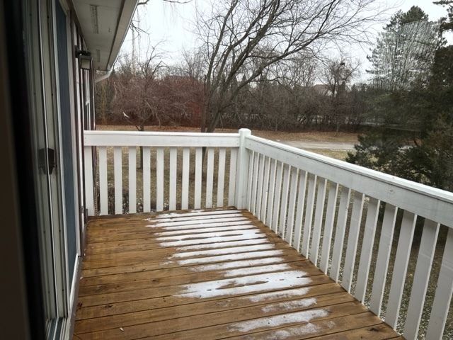 1437 Clairmont Court 200, Vernon Hills, IL 60061