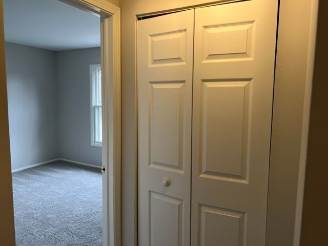 1437 Clairmont Court 200, Vernon Hills, IL 60061