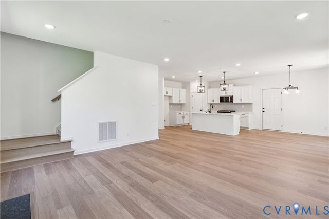 18219 Well house Ter, Moseley, VA 23120