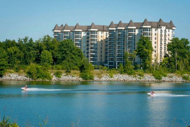 400 Warioto Way Apt 512, Ashland City, TN 37015