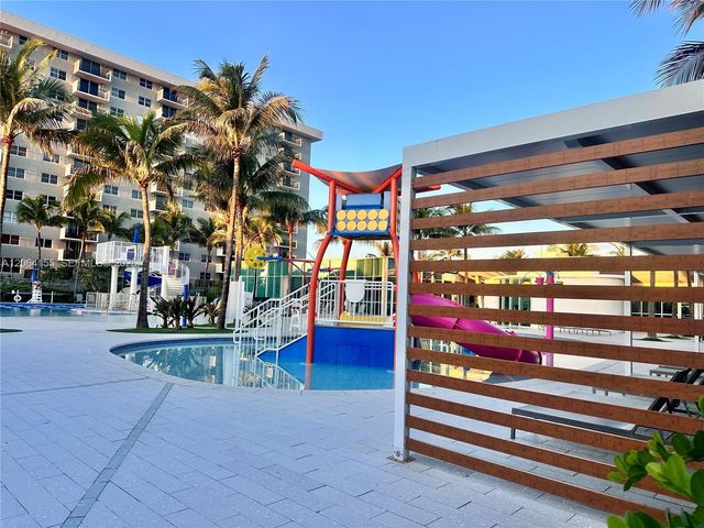 9225 Collins Ave 1407, Surfside, FL 33154