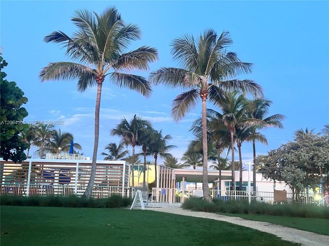 9225 Collins Ave 1407, Surfside, FL 33154