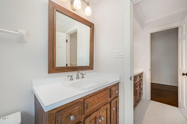 1820 Hunting Ridge Road, Raleigh, NC 27615