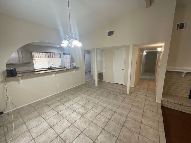2017 Osage Trail, Grand Prairie, TX 75052