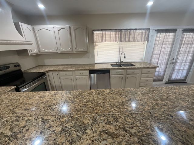 2017 Osage Trail, Grand Prairie, TX 75052