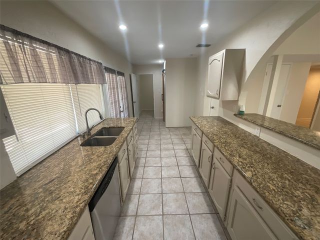 2017 Osage Trail, Grand Prairie, TX 75052