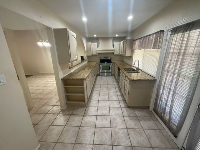 2017 Osage Trail, Grand Prairie, TX 75052