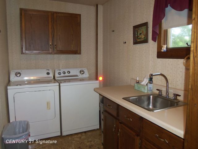 5127 Arbor Lane, Flint, MI 48506