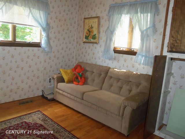 5127 Arbor Lane, Flint, MI 48506