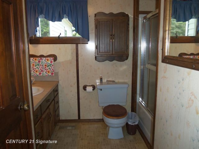 5127 Arbor Lane, Flint, MI 48506