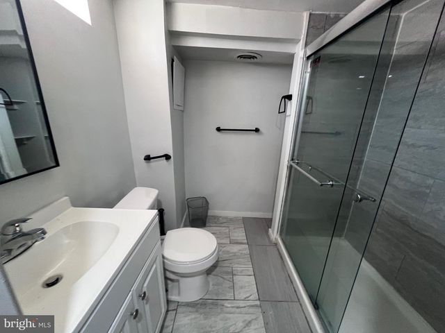 2915 EDGLEY ST, Philadelphia, PA 19121