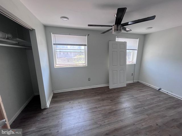 2915 EDGLEY ST, Philadelphia, PA 19121