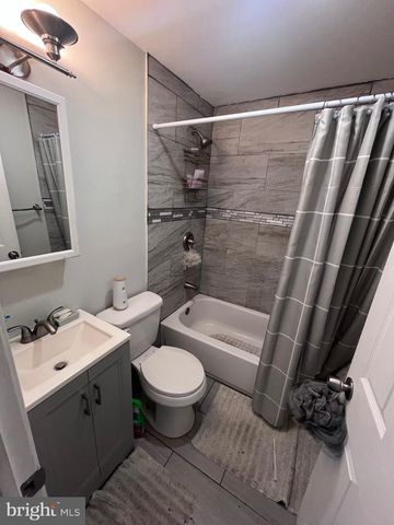 2915 EDGLEY ST, Philadelphia, PA 19121