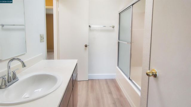 3161 Birmingham Dr 205, Richmond, CA 94806