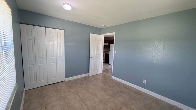 1225 Ave K, Fort Pierce, FL 34950