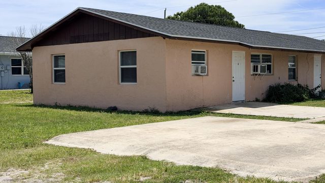 1225 Ave K, Fort Pierce, FL 34950