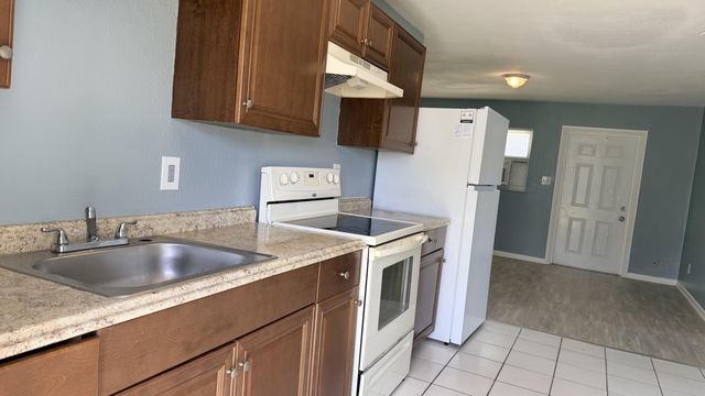 1225 Ave K, Fort Pierce, FL 34950