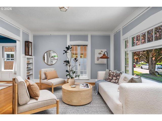 2958 Ne 64TH Ave, Portland, OR 97213