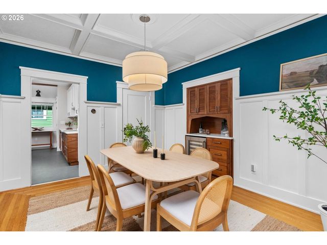 2958 Ne 64TH Ave, Portland, OR 97213