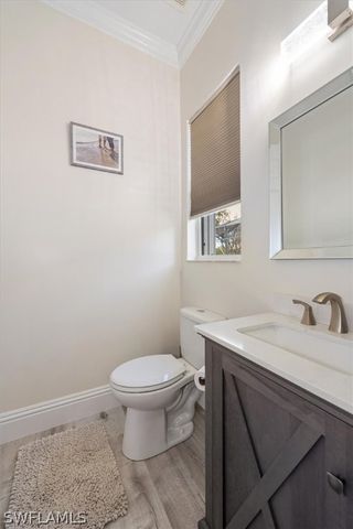 19496 La Serena DR, Estero, FL 33967