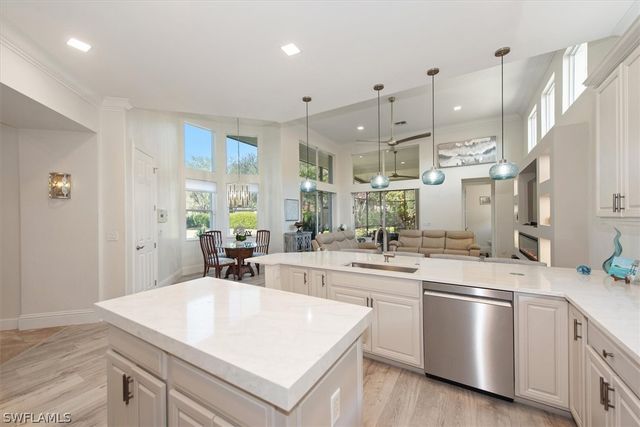 19496 La Serena DR, Estero, FL 33967